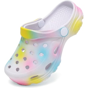 Cubufly Kids Camo Clogs Boys Girls Marbled Tie Dye Slides Sandals Toddler Pool Beach Water Shoes Slippers(Rainbow)